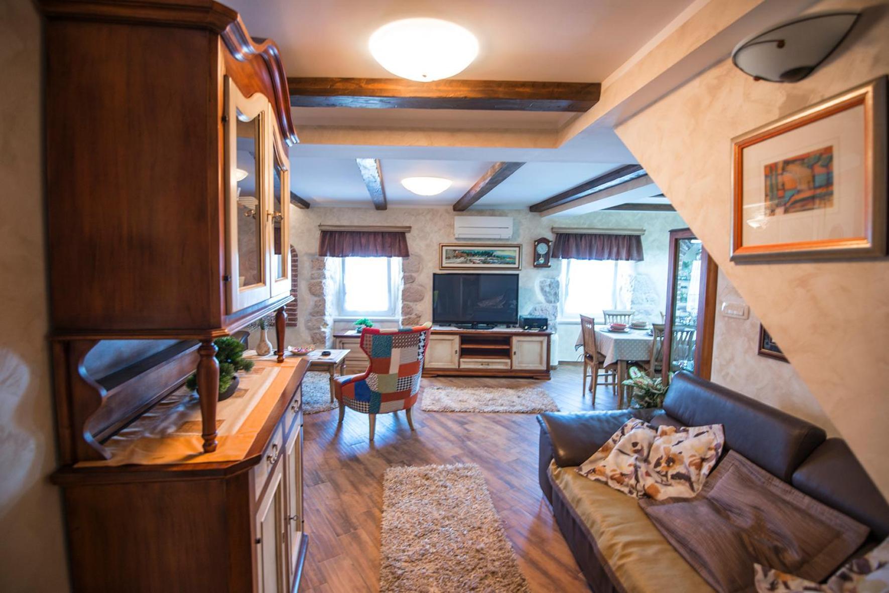 Apartment & External Bedroom Diana Башка Экстерьер фото