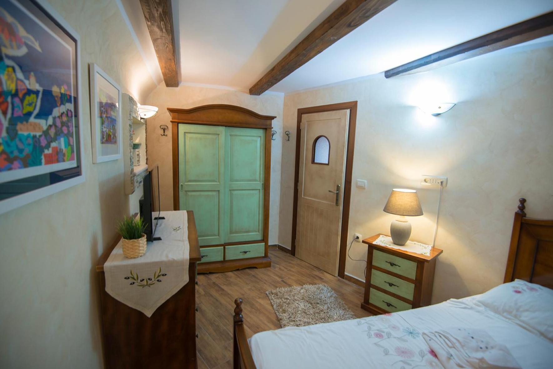 Apartment & External Bedroom Diana Башка Экстерьер фото
