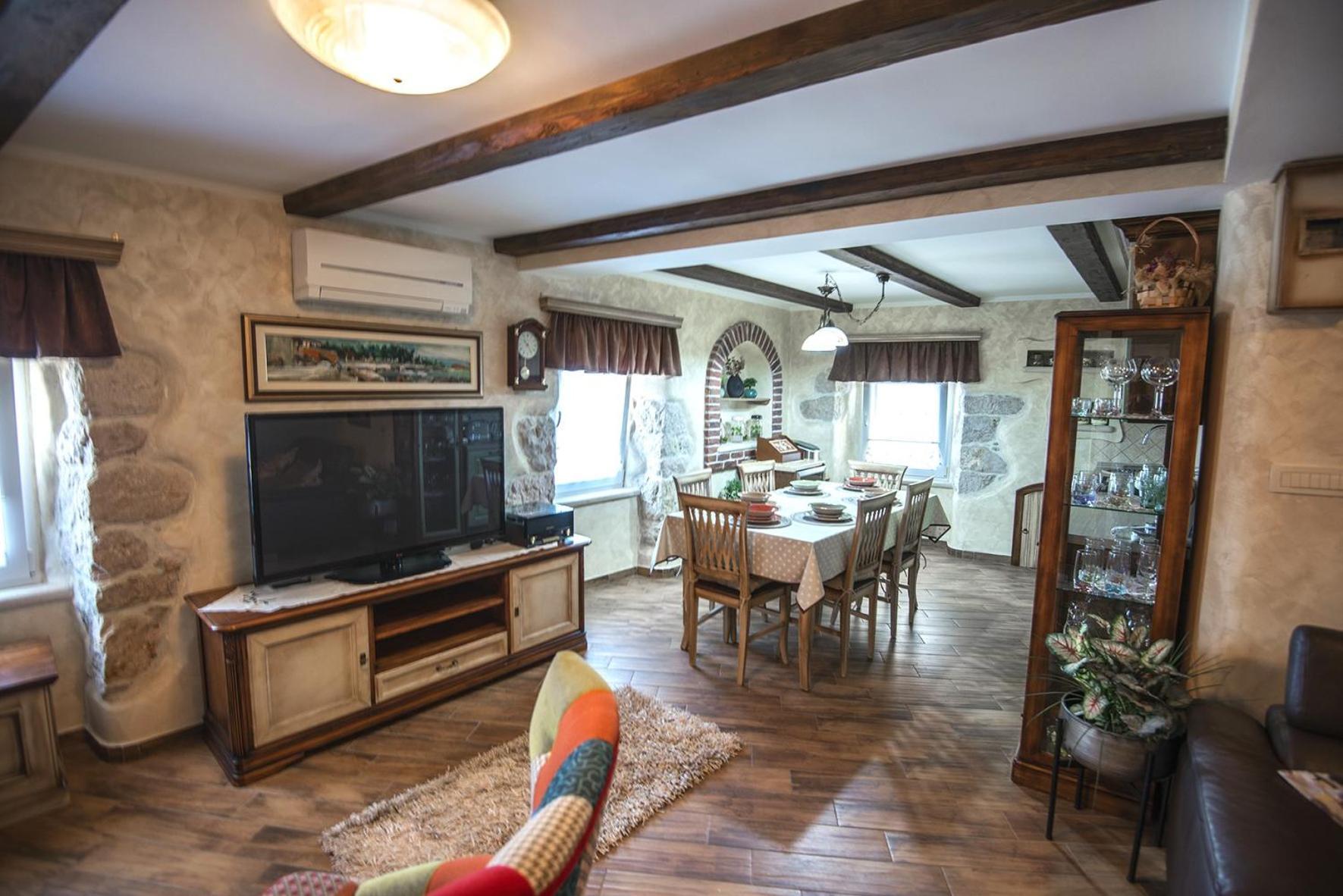 Apartment & External Bedroom Diana Башка Экстерьер фото
